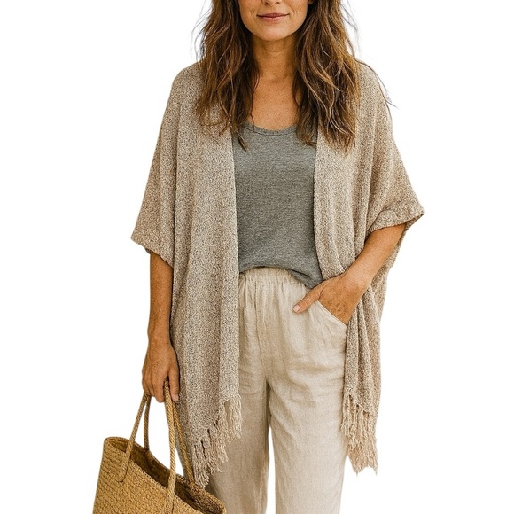 Coldwater Creek Poncho Knit Cream Neutral Fringe Western Coastal Cabincore - Picture 1 of 8
